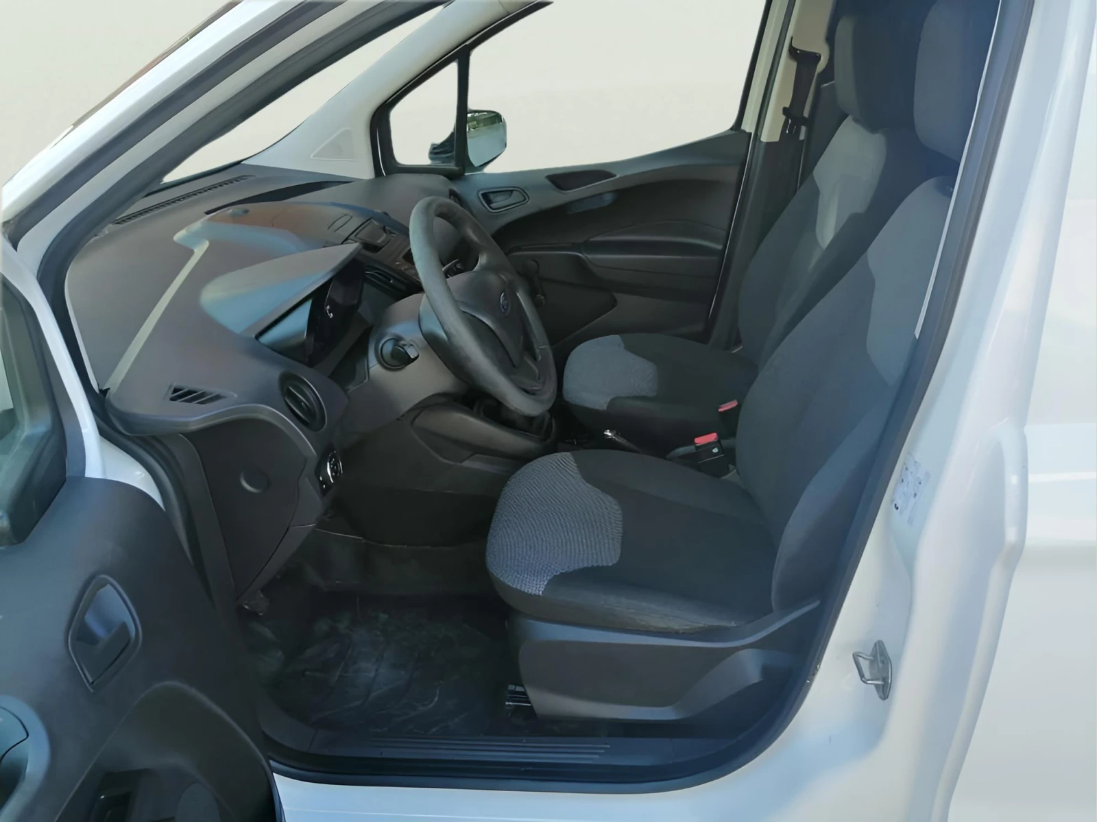 Ford Courier 1.5 TDCi - изображение 9