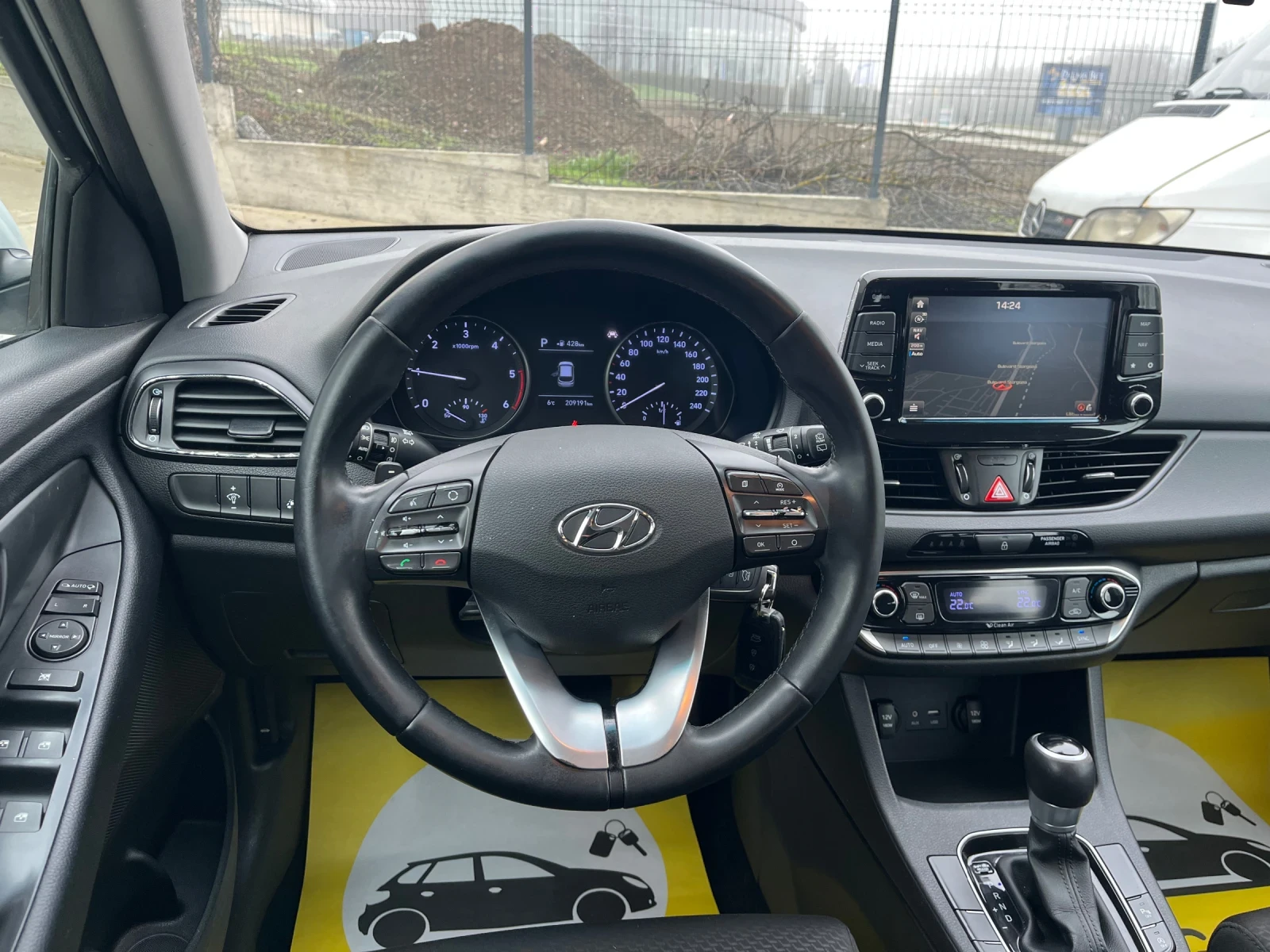 Hyundai I30 1.6 ������� | Mobile.bg � ����������� 12