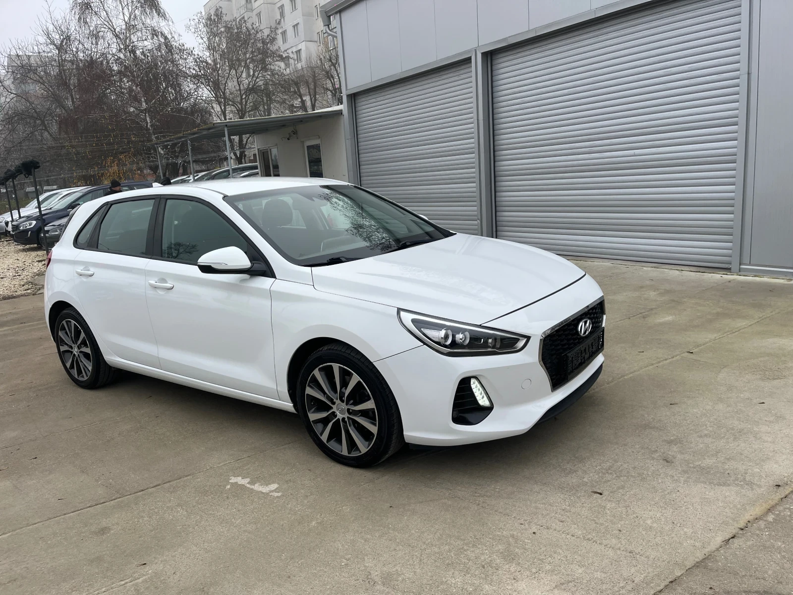 Hyundai I30 1.6 автомат - изображение 6