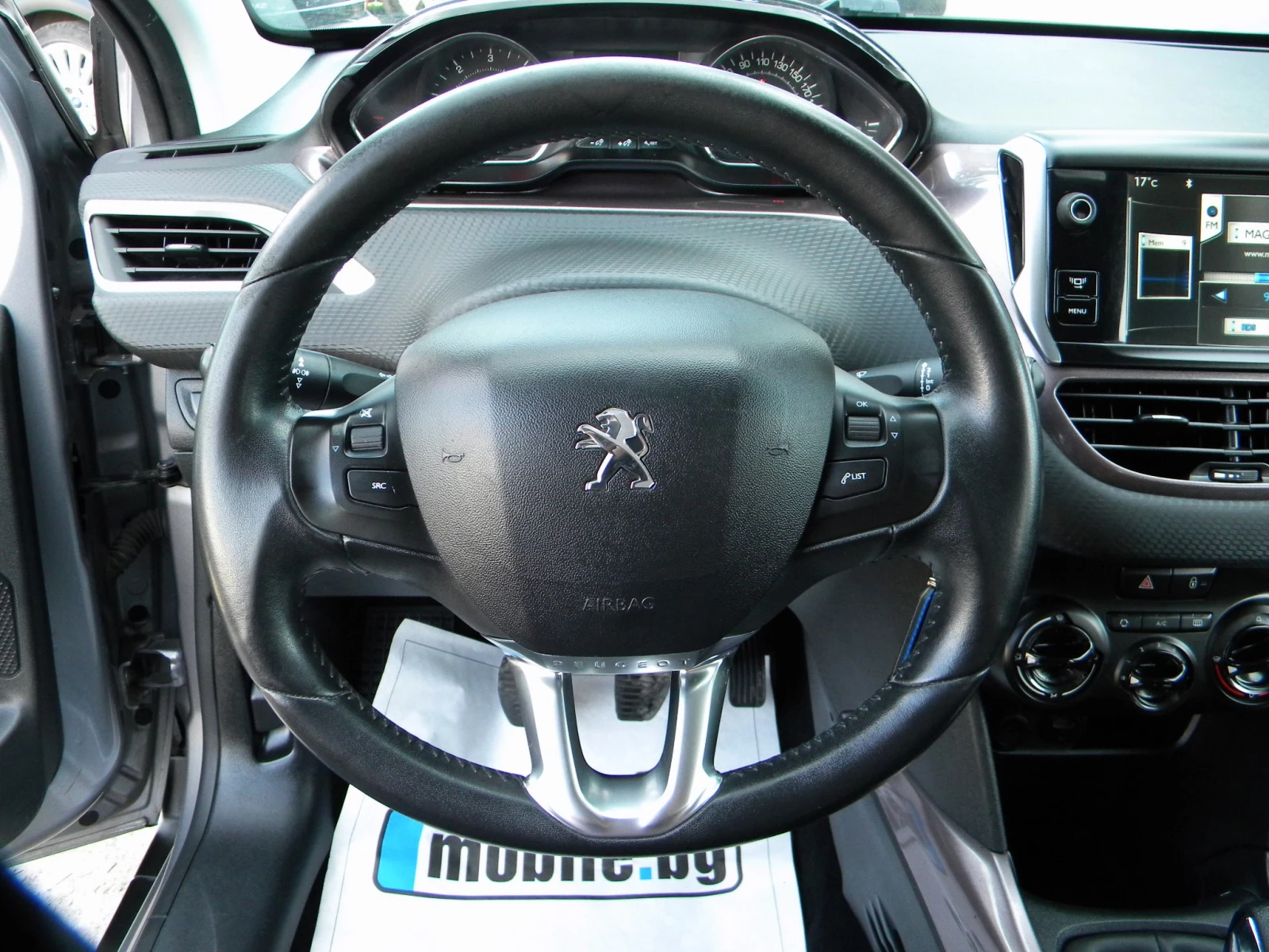 Peugeot 2008 1.4ecoHDI* КАТО НОВО* EURO5B, снимка 17 - Автомобили и джипове - 53780742