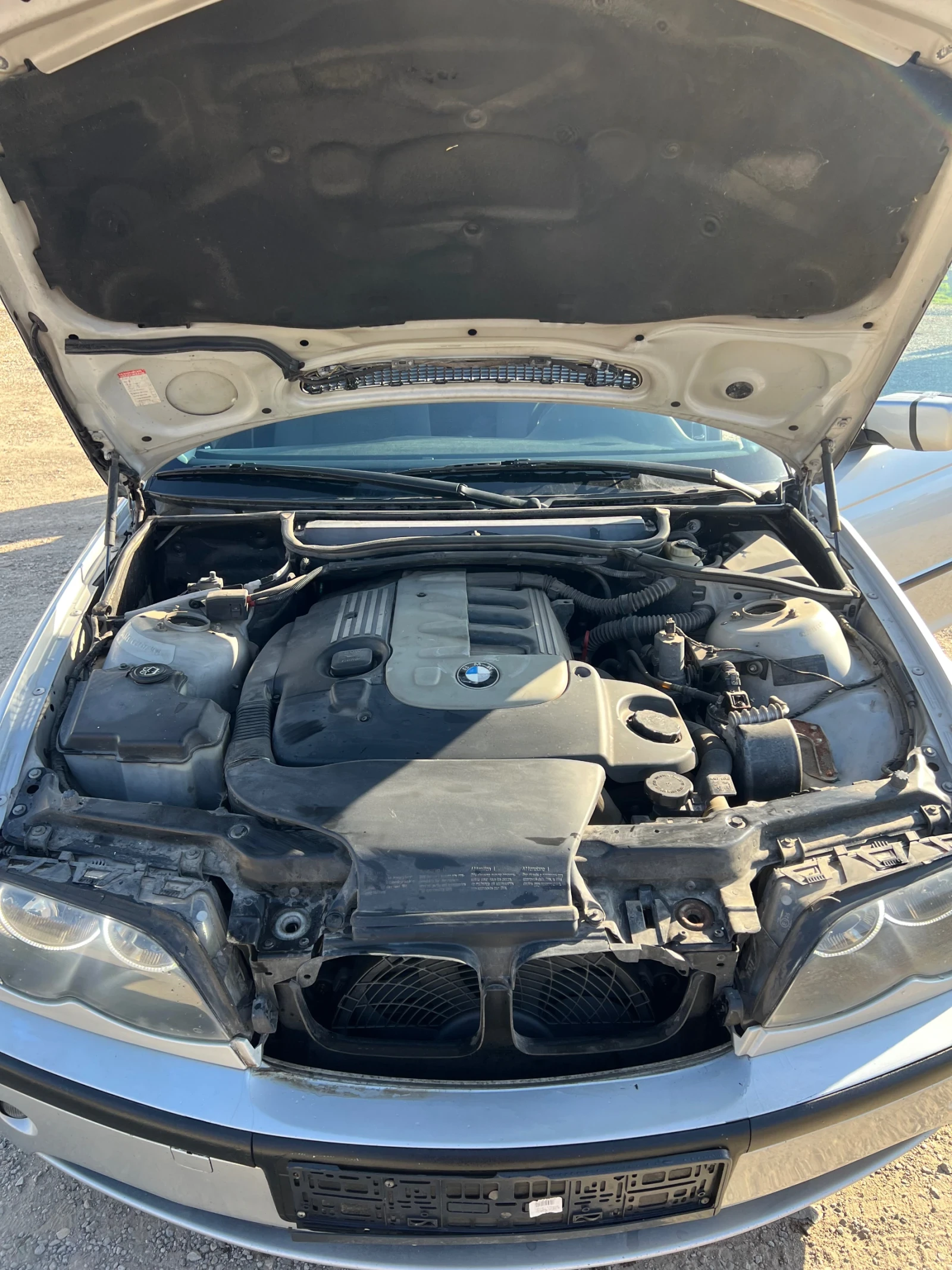 BMW 330 D задно, снимка 10 - Автомобили и джипове - 53848035