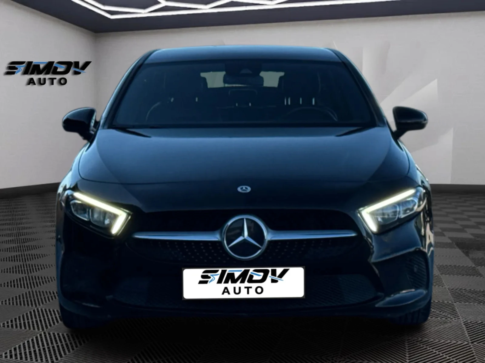 Mercedes-Benz A 180 D АВТОМАТИК НАВИГАЦИЯ КОЖА LED СВЕТЛИНИ КАМЕРА, снимка 5 - Автомобили и джипове - 54555908