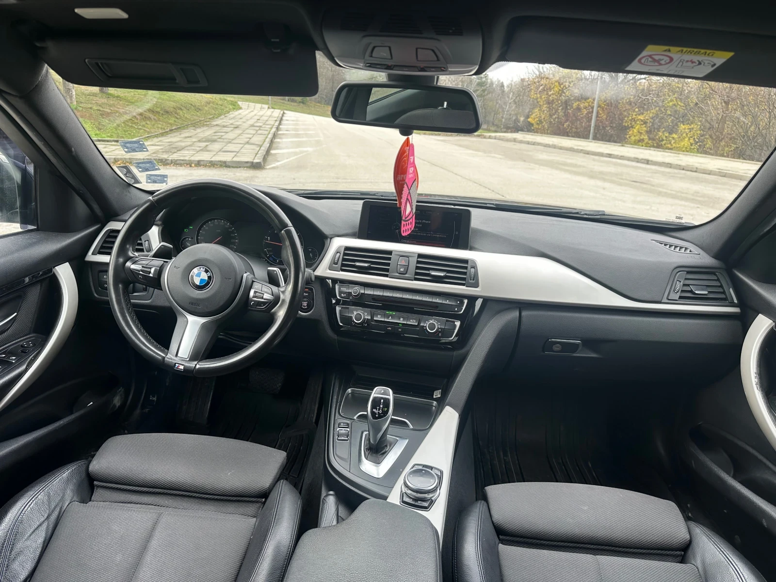 BMW 330 F30 Full M-packet Digital KM, снимка 4 - Автомобили и джипове - 54744063