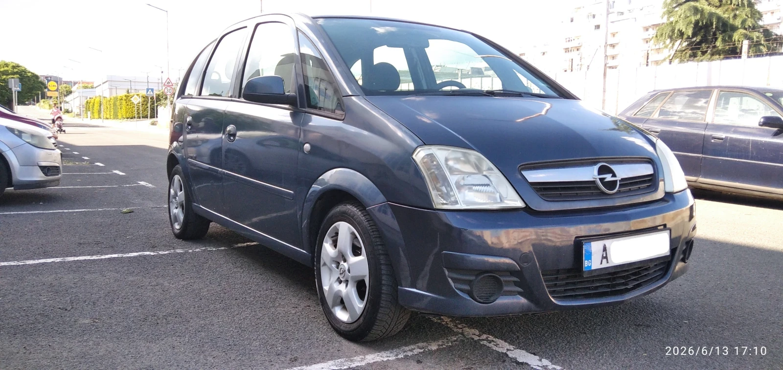 Opel Meriva 1.4 i, снимка 2 - Автомобили и джипове - 54895410
