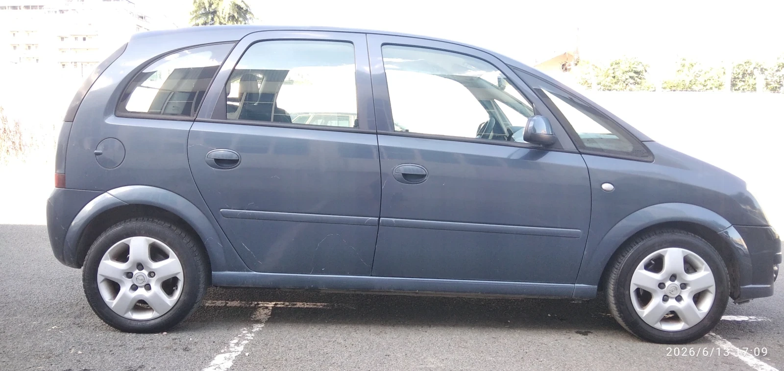 Opel Meriva 1.4 i, снимка 8 - Автомобили и джипове - 54895410