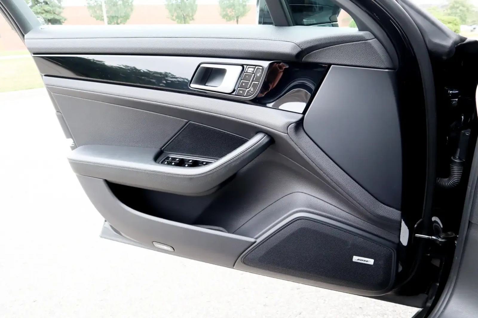 Porsche Panamera 4* BOSE* ПОДГРЕВ* ОБДУХВАНЕ* ПАНОРАМА* , снимка 9 - Автомобили и джипове - 55049962