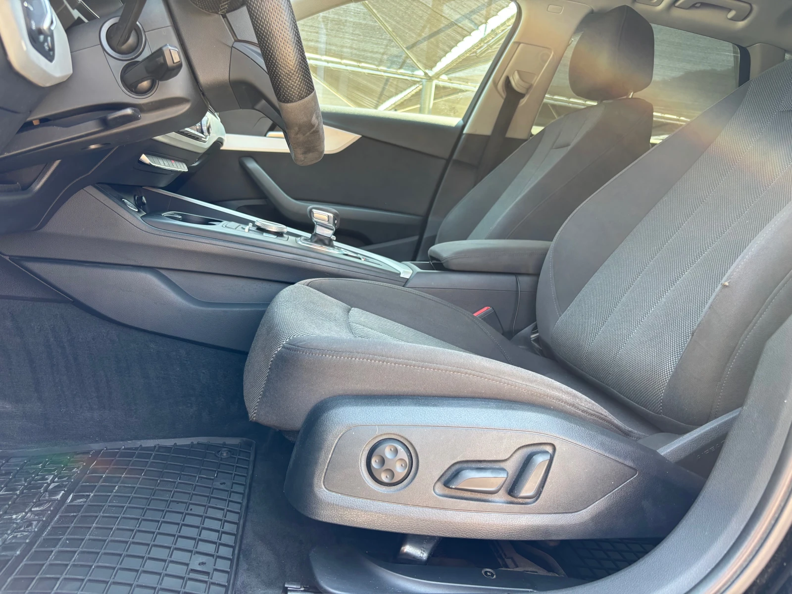 Audi A4 2, 0tdi.150k.Evro 6, NAVI, Panorama, , снимка 10 - Автомобили и джипове - 55100144