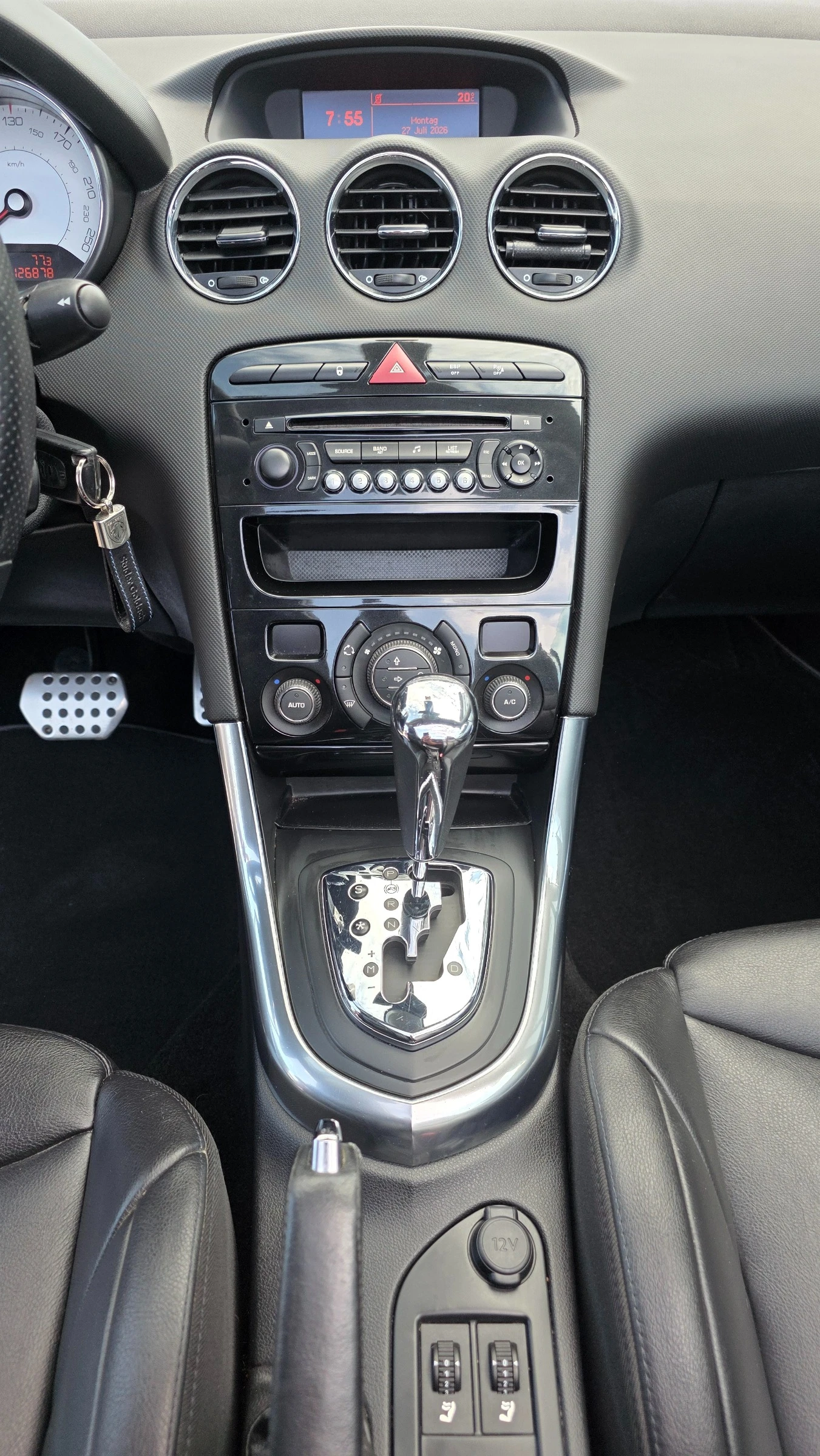 Peugeot 308 КАБРИО ЛИЗИНГ, снимка 14 - Автомобили и джипове - 55427817