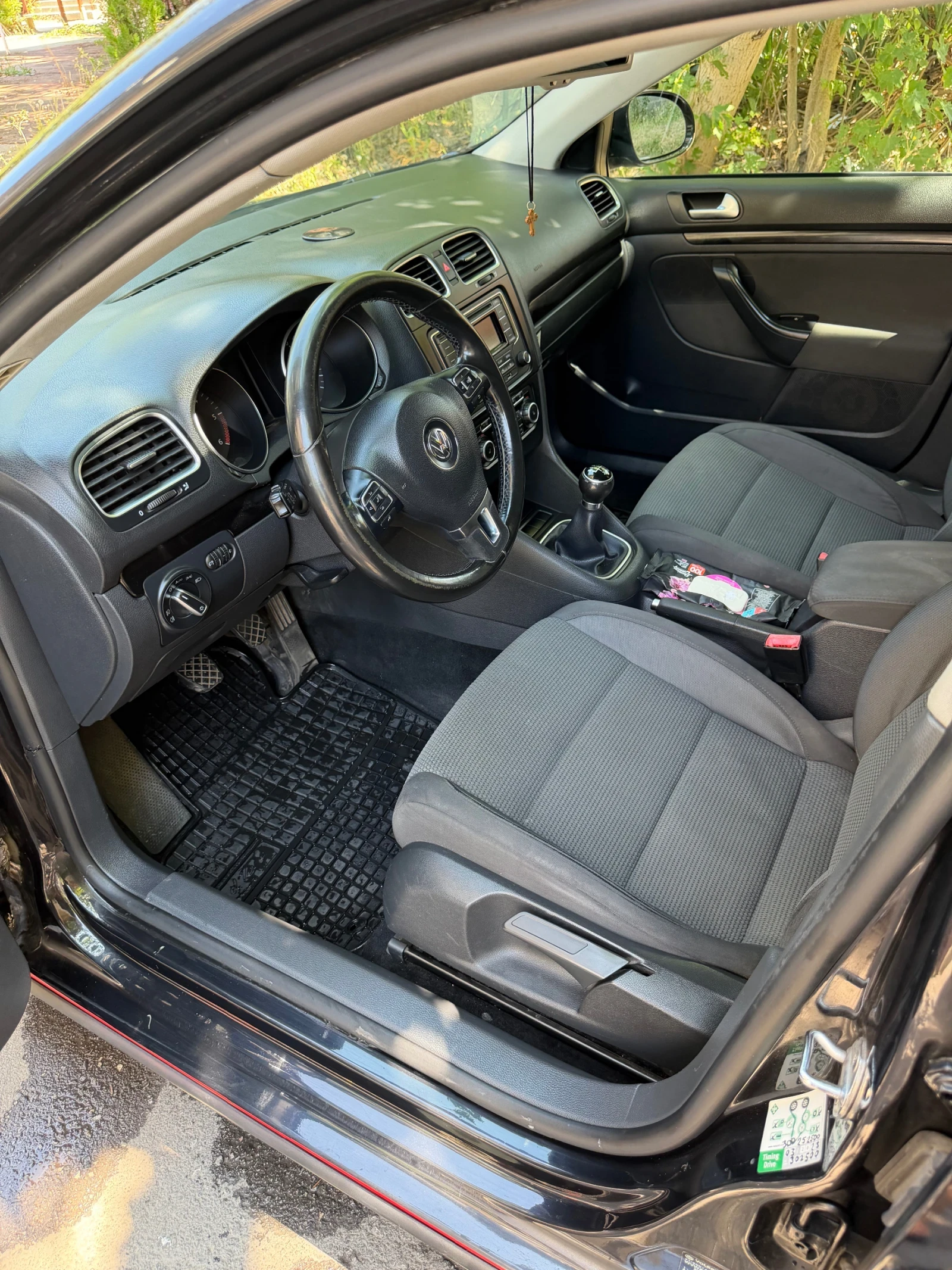 VW Golf 2.0, снимка 14 - Автомобили и джипове - 55624759