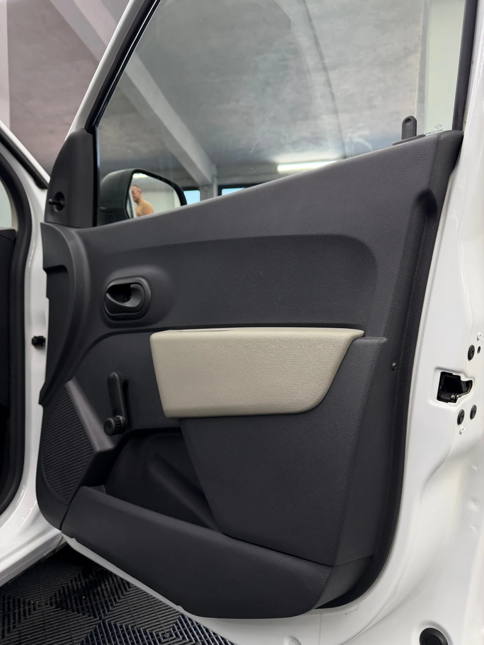 Dacia Dokker 1.5 dCi | Климатик | Нов Внос, снимка 11 - Автомобили и джипове - 55708567