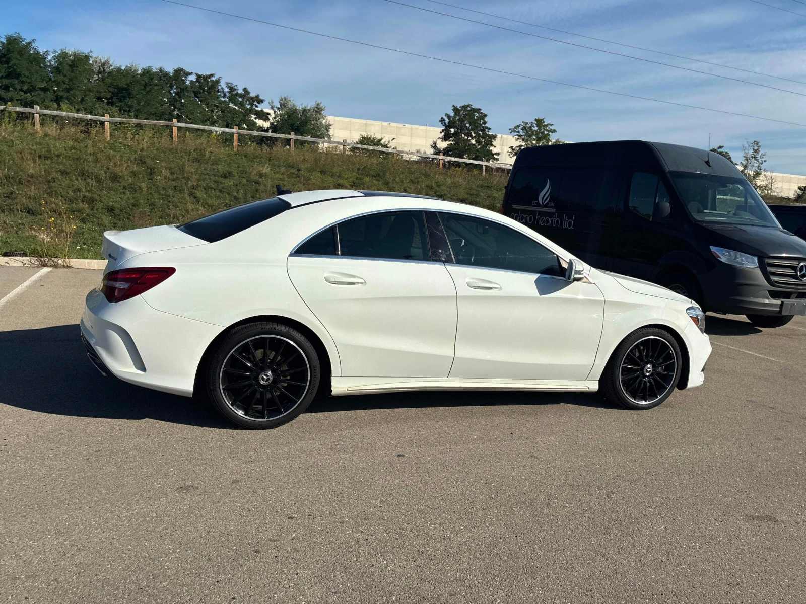 Mercedes-Benz CLA 250 АМГ ПАКЕТ/CARFAX/КЛИП/ОТ ПРЕДСТАВИТЕЛСТВО , снимка 3 - Автомобили и джипове - 56012838