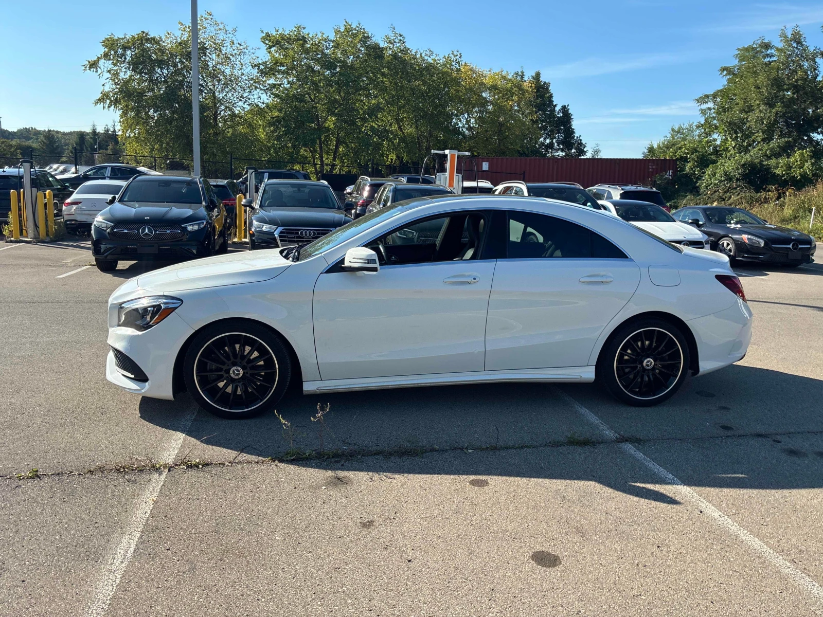 Mercedes-Benz CLA 250 АМГ ПАКЕТ/CARFAX/КЛИП/ОТ ПРЕДСТАВИТЕЛСТВО , снимка 2 - Автомобили и джипове - 56012838