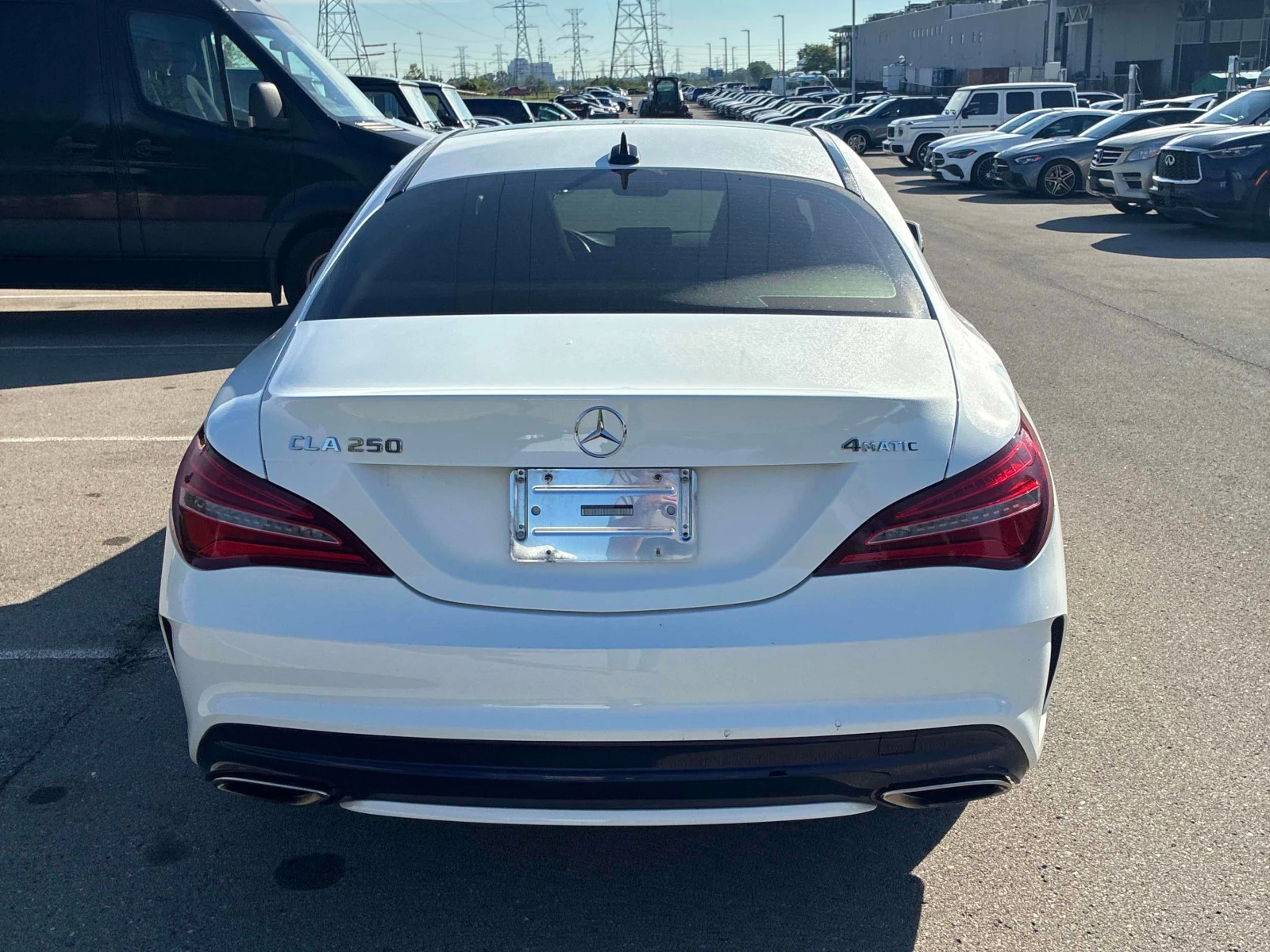 Mercedes-Benz CLA 250 АМГ ПАКЕТ/CARFAX/КЛИП/ОТ ПРЕДСТАВИТЕЛСТВО , снимка 4 - Автомобили и джипове - 56012838