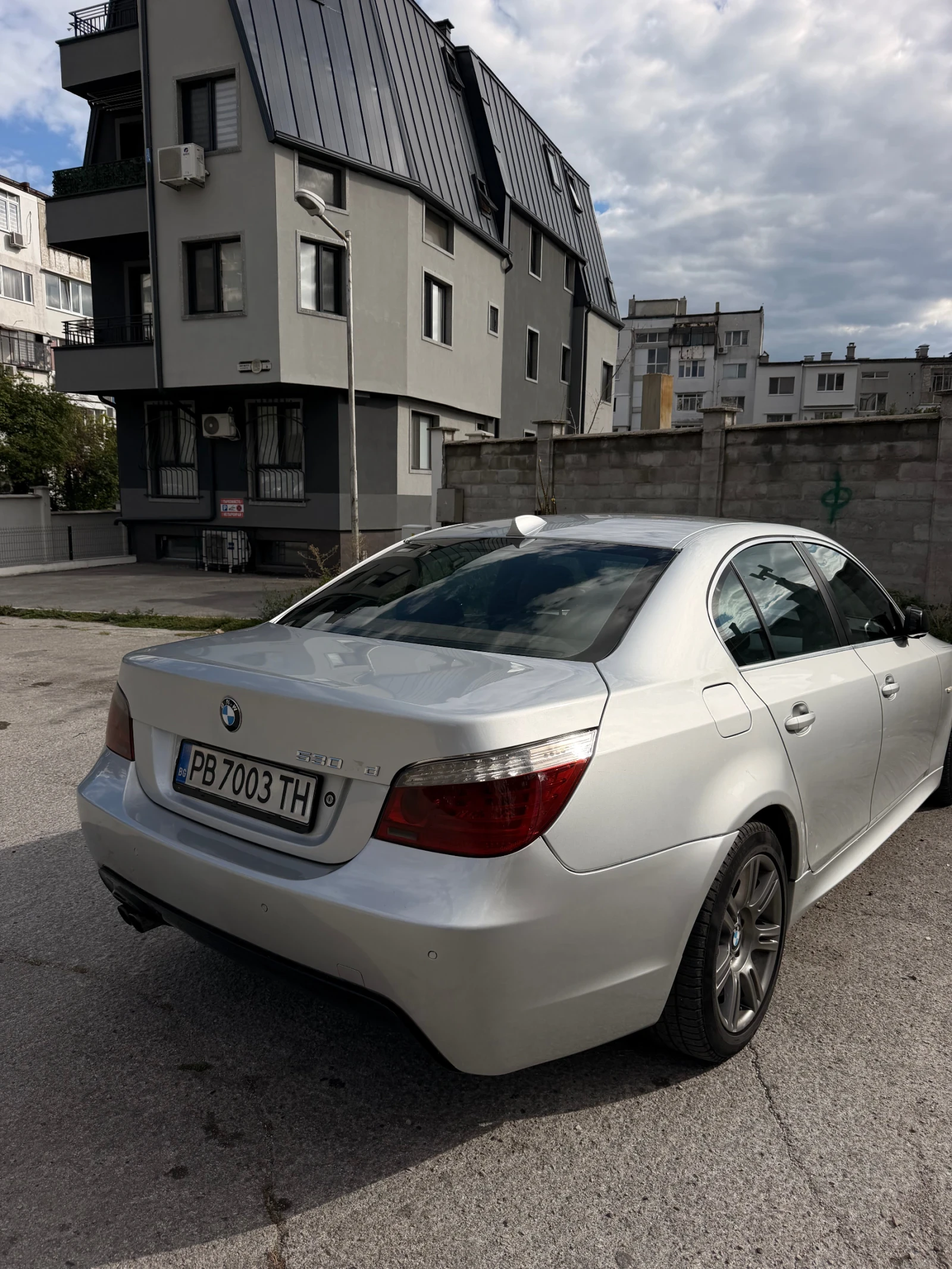 BMW 530 Xdrive, снимка 17 - Автомобили и джипове - 56063232