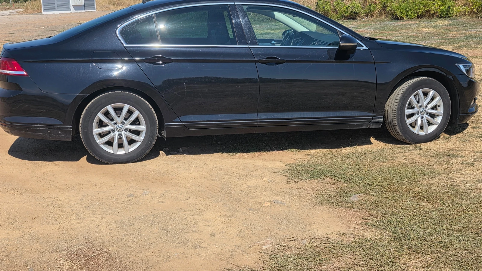 VW Passat, снимка 6 - Автомобили и джипове - 56394392