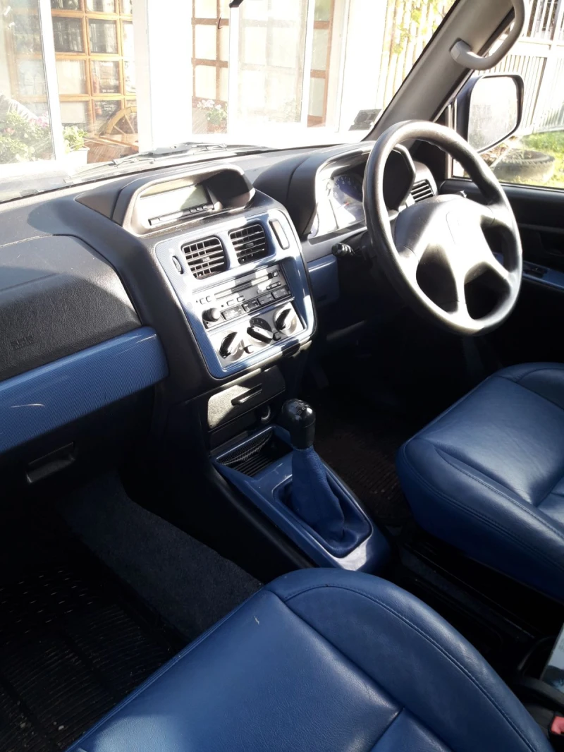 Mitsubishi Pajero pinin, снимка 4 - Автомобили и джипове - 47391045