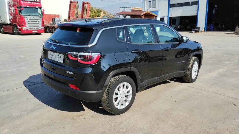 Jeep Compass Хибрид, снимка 5 - Автомобили и джипове - 47963059