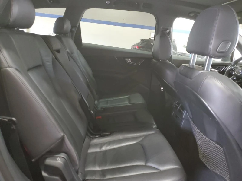 Audi Q7 Premium, снимка 10 - Автомобили и джипове - 52860841