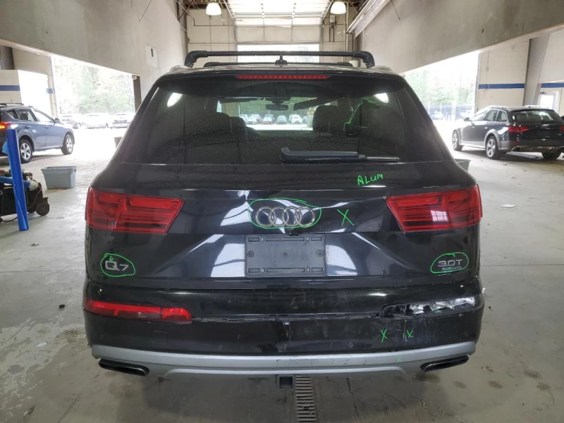 Audi Q7 Premium, снимка 5 - Автомобили и джипове - 52860841
