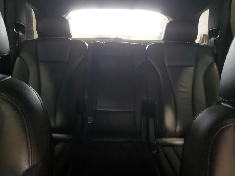 Audi Q7 Premium, снимка 9 - Автомобили и джипове - 52860841