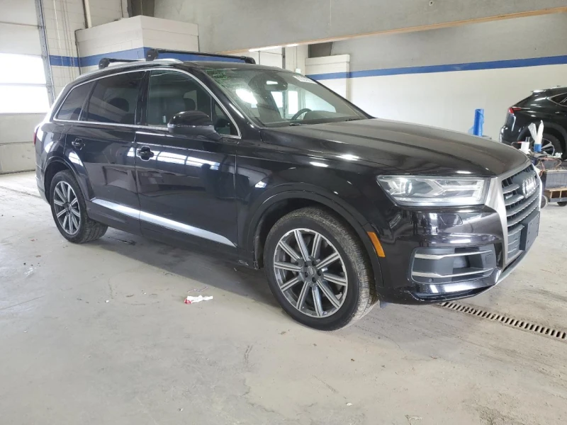 Audi Q7 Premium, снимка 3 - Автомобили и джипове - 52860841