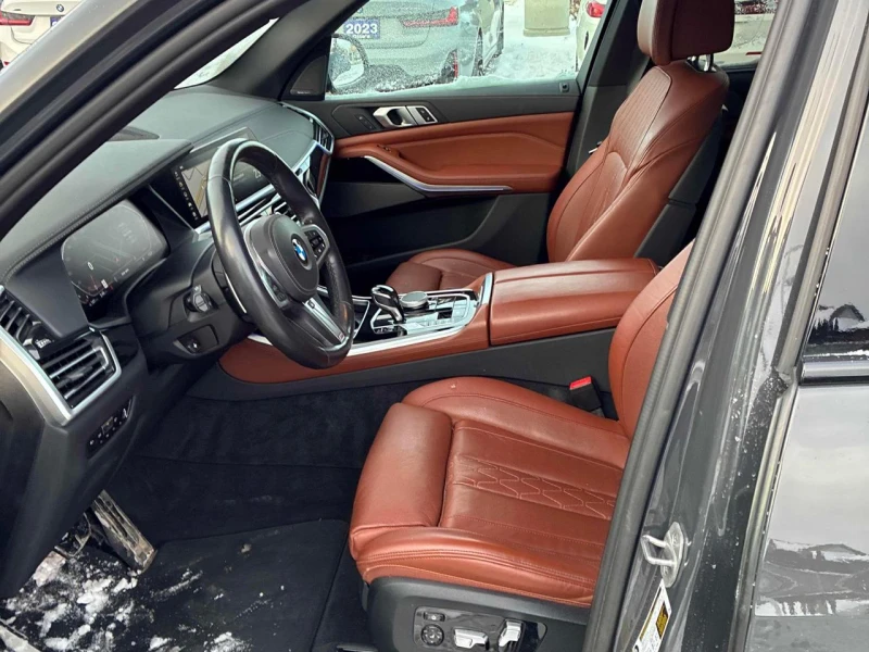 BMW X5 40i* М пакет* Обдух* Lazer* 360* CarPlay* Пано, снимка 9 - Автомобили и джипове - 53233367