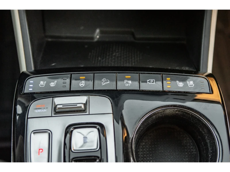 Hyundai Tucson Hybrid | Luxury, снимка 13 - Автомобили и джипове - 53525538