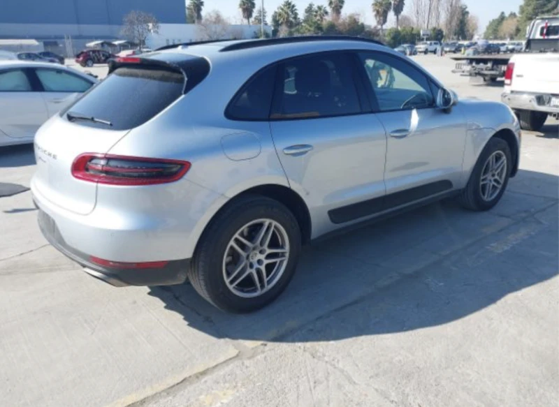 Porsche Macan 4x4* CARFAX* АВТОЛИЗИНГ, снимка 4 - Автомобили и джипове - 53563558
