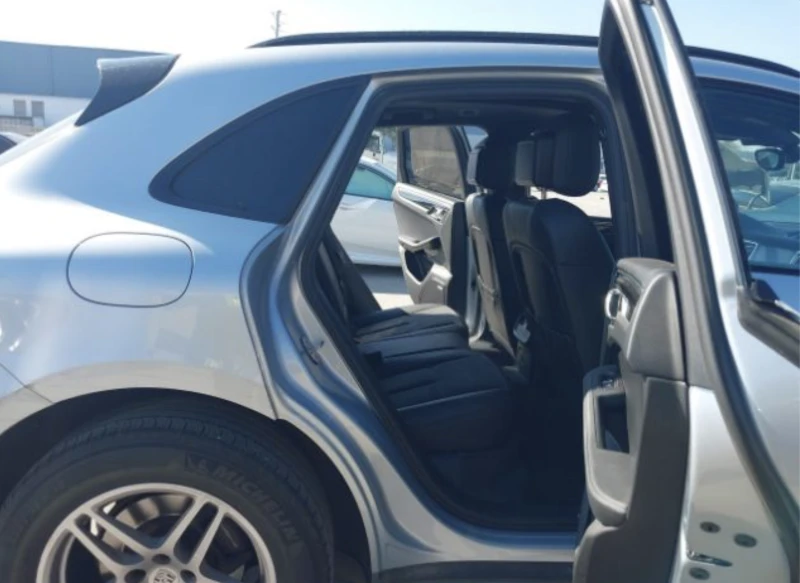 Porsche Macan 4x4* CARFAX* АВТОЛИЗИНГ, снимка 8 - Автомобили и джипове - 53563558
