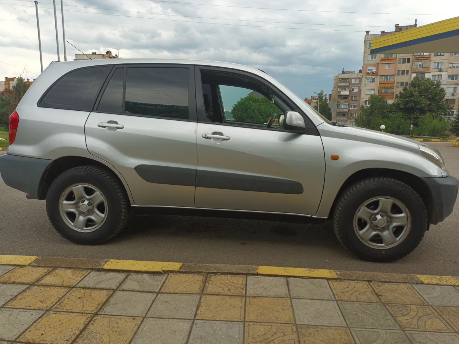 Toyota Rav4 2.0i-газ - изображение 3