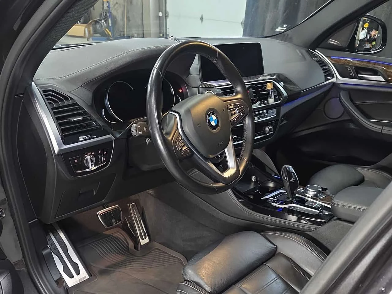 BMW X4 XDRIVE M40I * ДИСТРОНИК* 360 КАМЕРА* АМБИЕНТНО*  - изображение 7