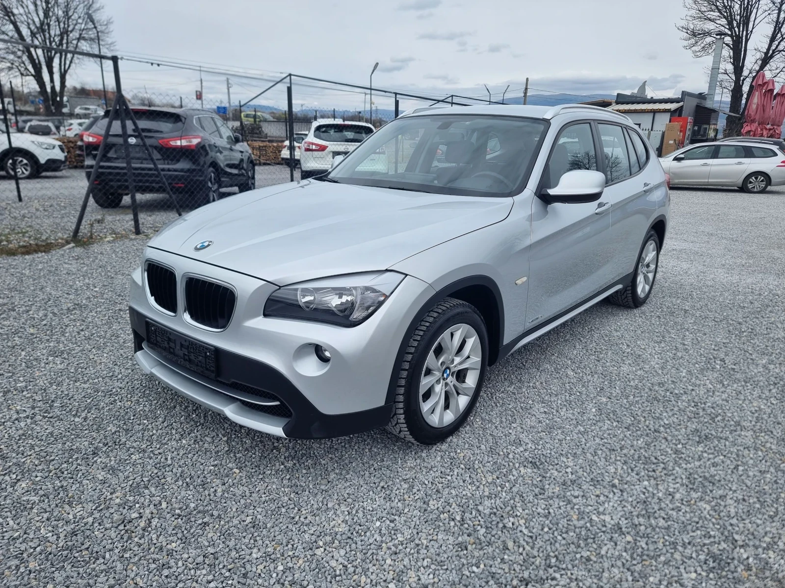 BMW X1, снимка 2 - Автомобили и джипове - 53951352