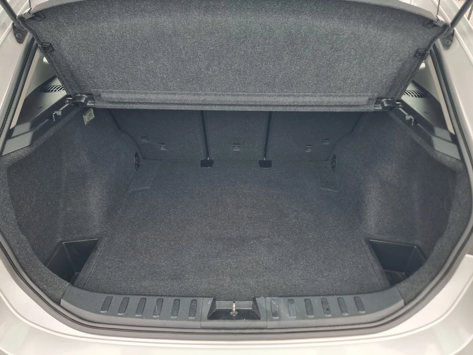 BMW X1, снимка 14 - Автомобили и джипове - 53951352