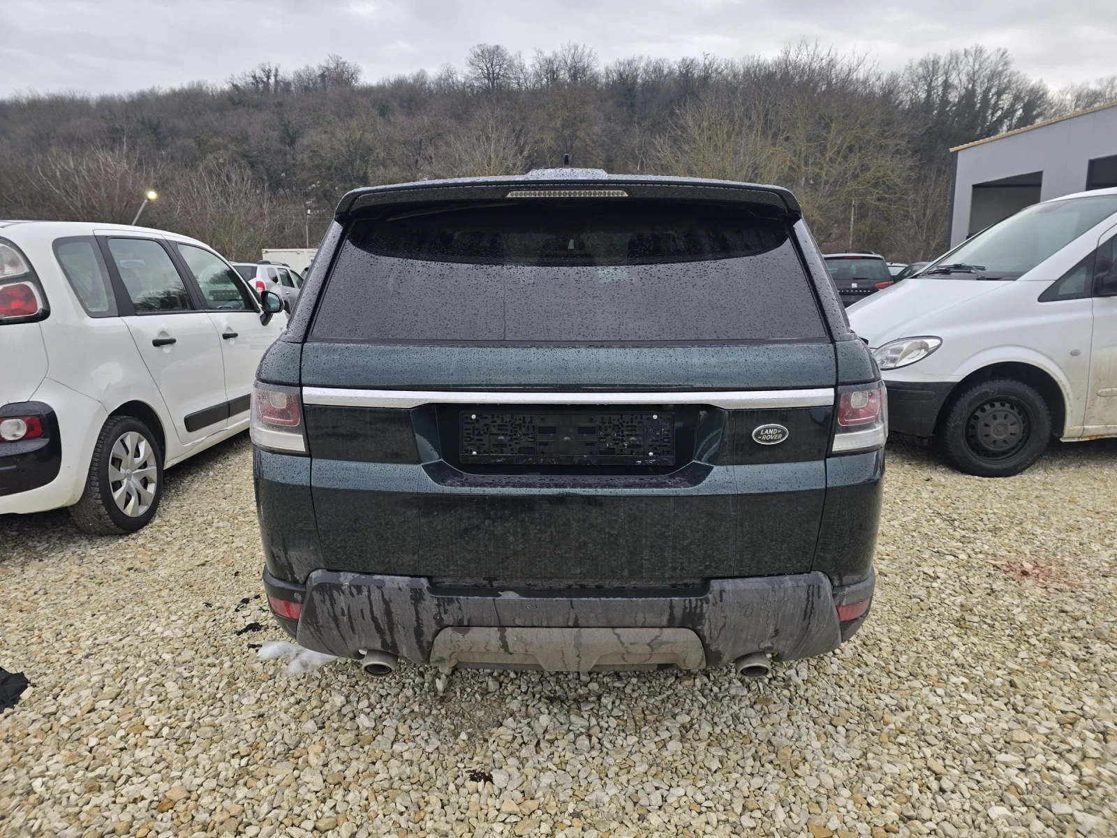 Land Rover Range Rover Sport 3.0D 250к.с Лек шум в мотора, снимка 6 - Автомобили и джипове - 53975372