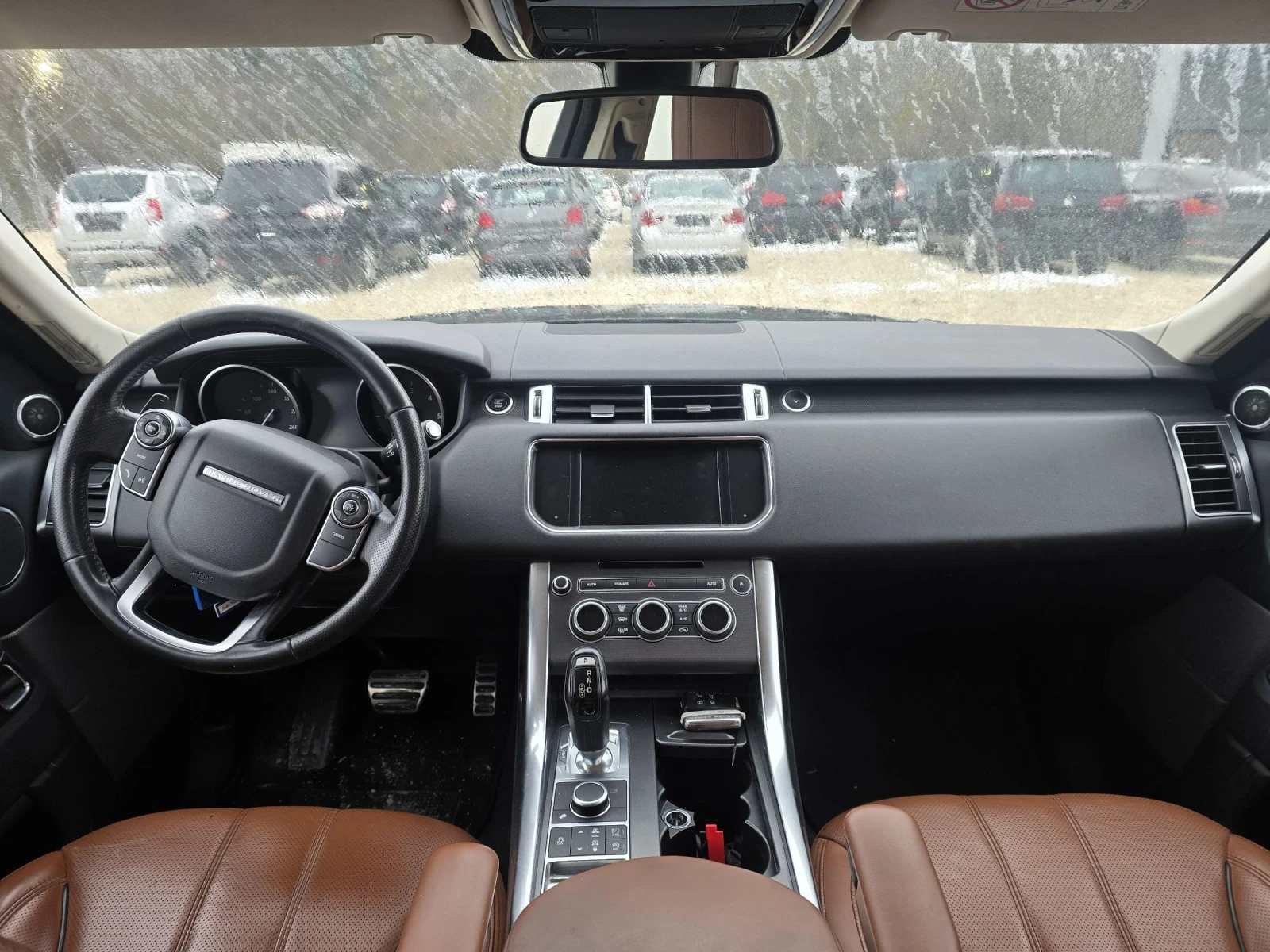 Land Rover Range Rover Sport 3.0D 250к.с Лек шум в мотора, снимка 14 - Автомобили и джипове - 53975372