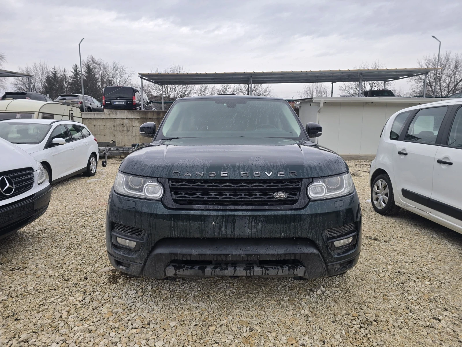 Land Rover Range Rover Sport 3.0D 250к.с Лек шум в мотора, снимка 5 - Автомобили и джипове - 53975372