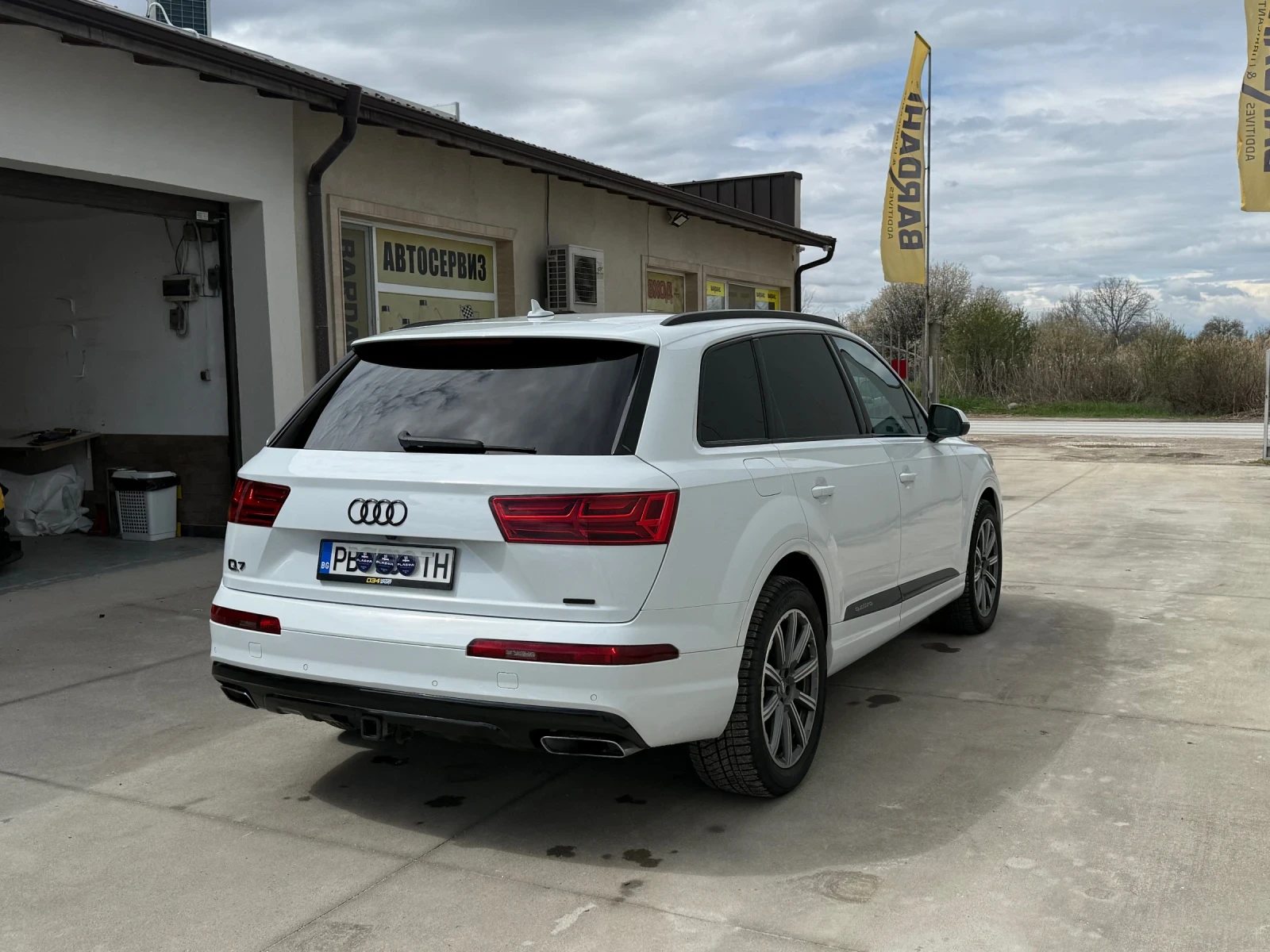Audi Q7 92000 км РЕАЛНИ, снимка 8 - Автомобили и джипове - 54088934