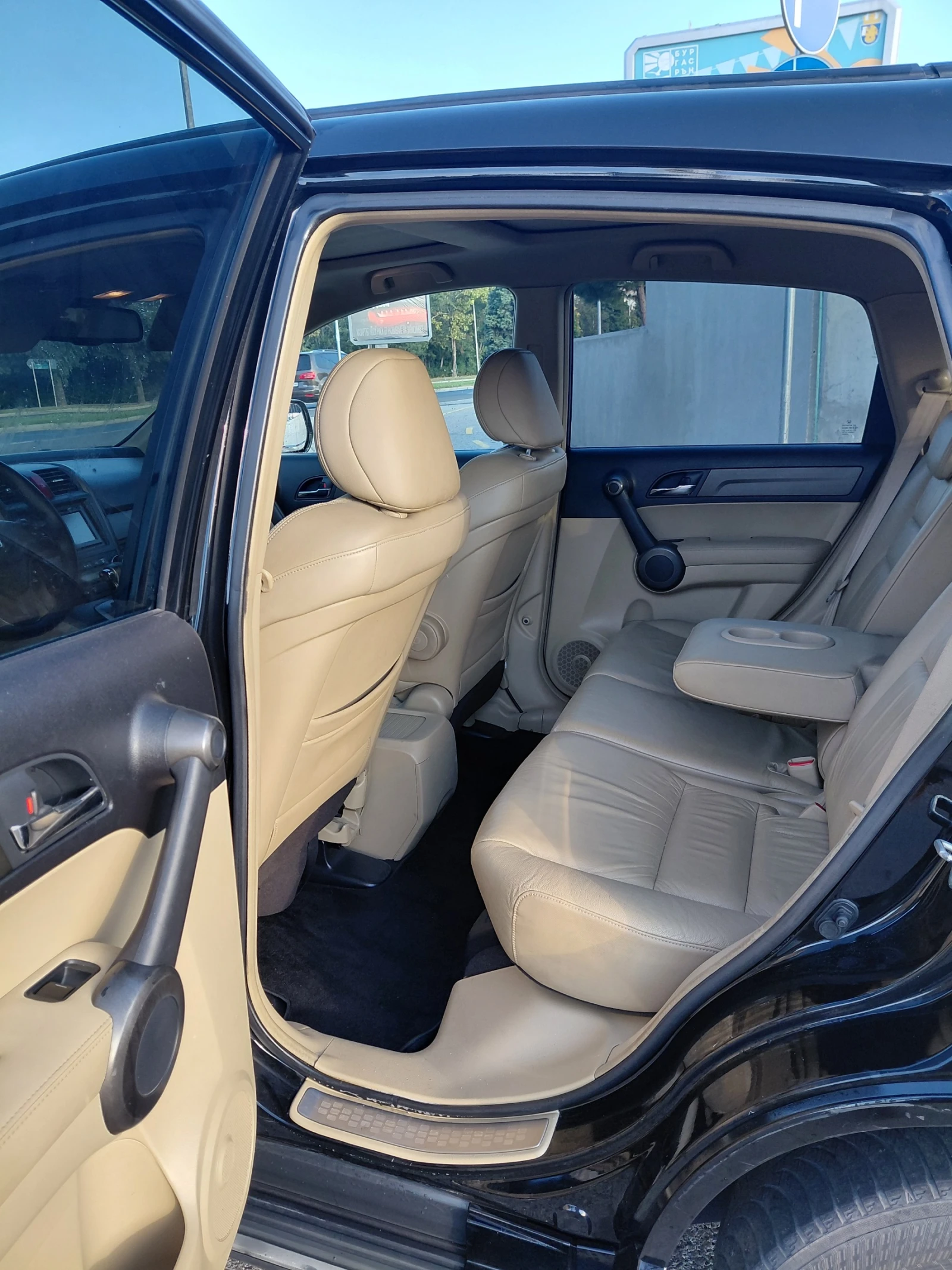 Honda Cr-v 2.2D 150HP ПАНОРАМА, снимка 13 - Автомобили и джипове - 55773910