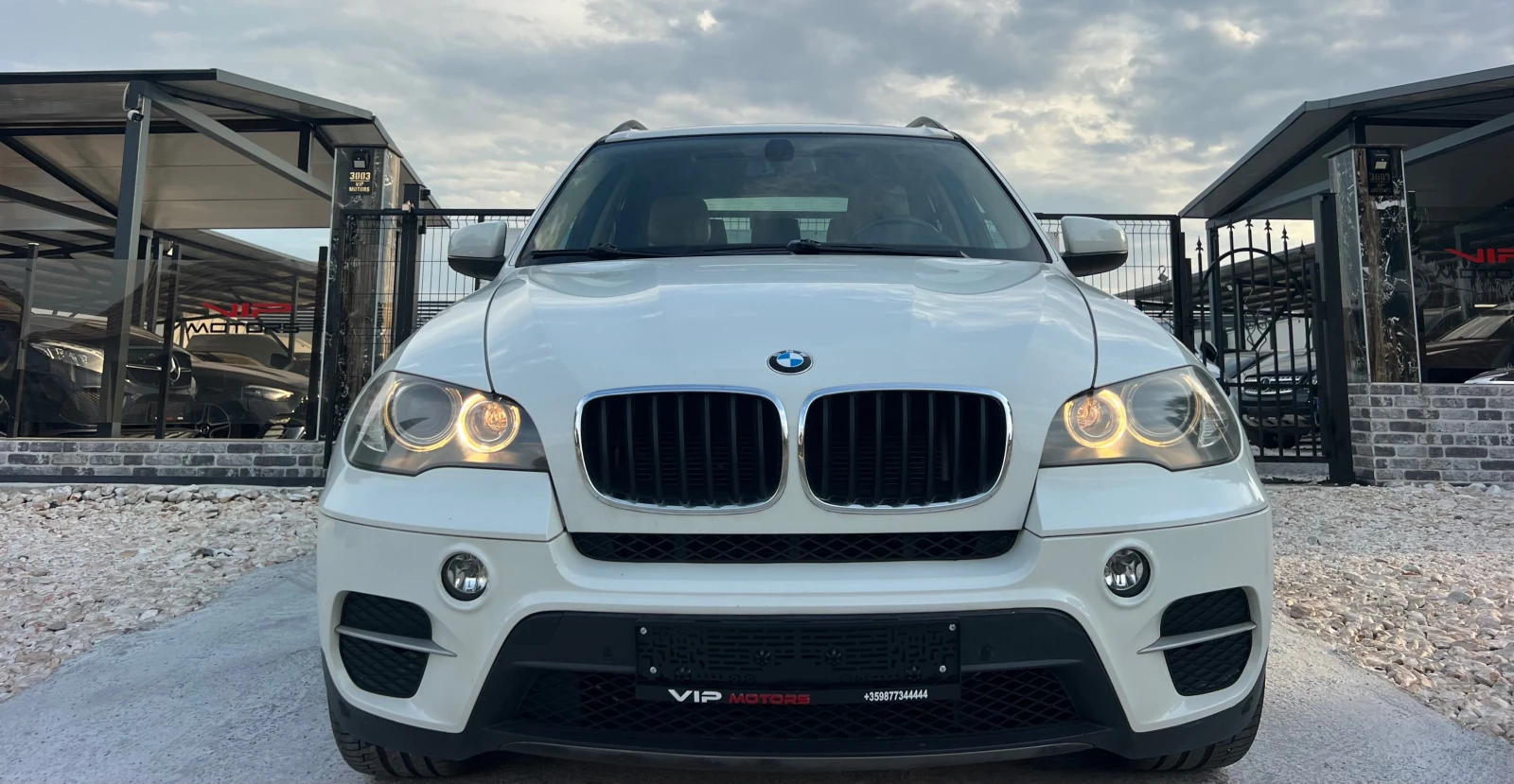 BMW X5 3.5xi FACELIFT/PANORAMA/LED/XENON/NAVI/KOJA/FULL, снимка 2 - Автомобили и джипове - 56039130