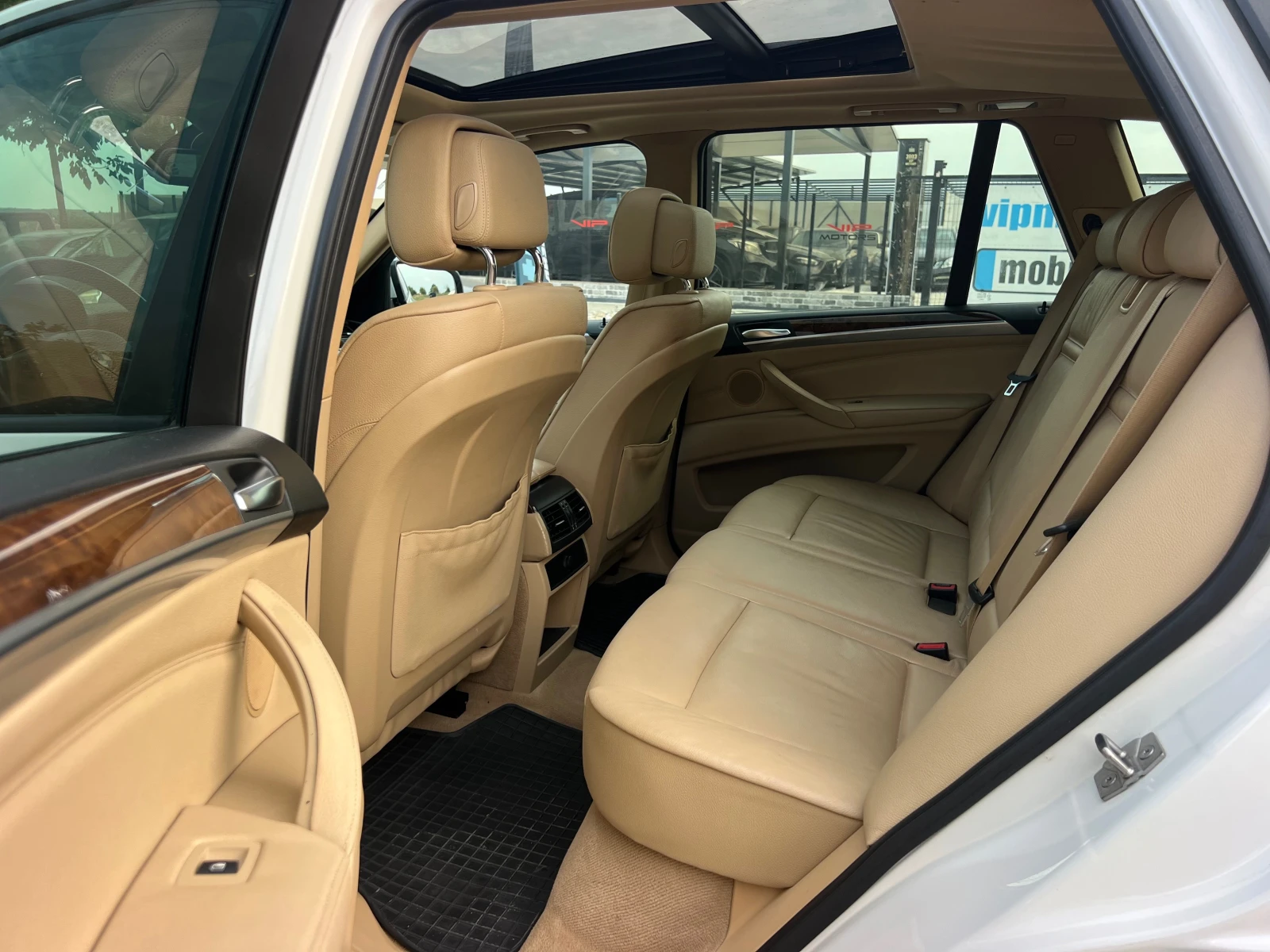 BMW X5 3.5xi FACELIFT/PANORAMA/LED/XENON/NAVI/KOJA/FULL, снимка 17 - Автомобили и джипове - 56039130