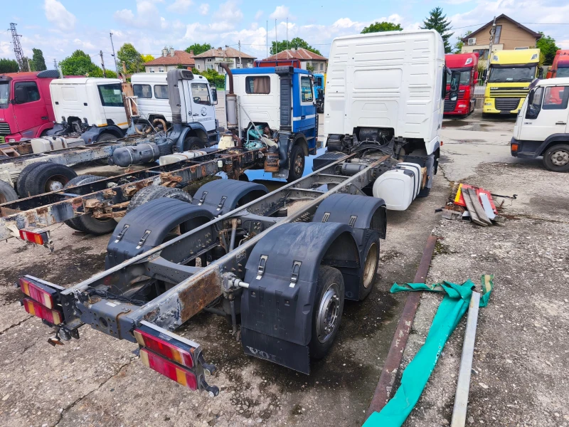 Volvo Fh 12 460 Повреда в мотора Бракуван!, снимка 3 - Камиони - 50272441