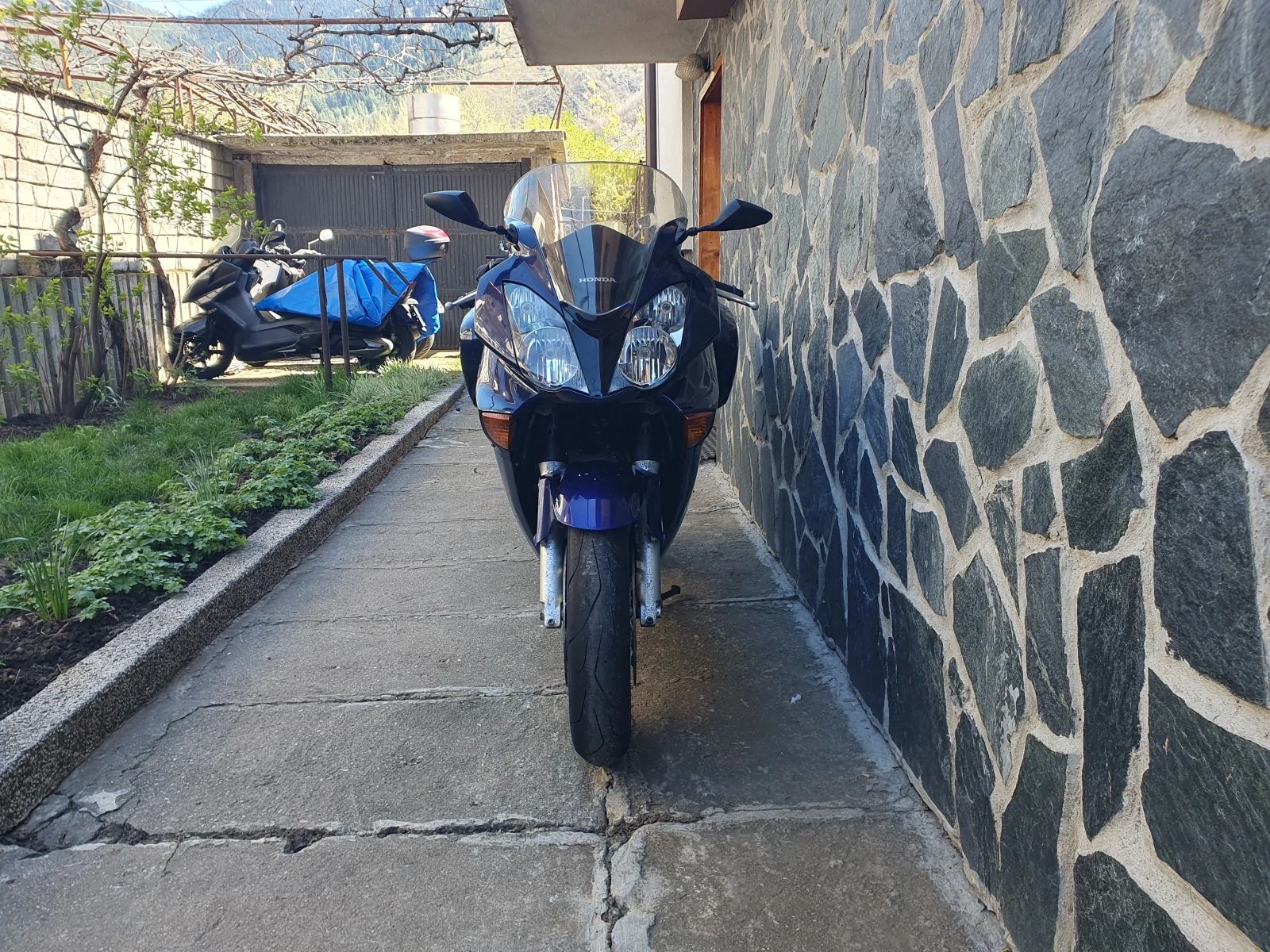 Honda Vfr 800i 2-куфара - изображение 8