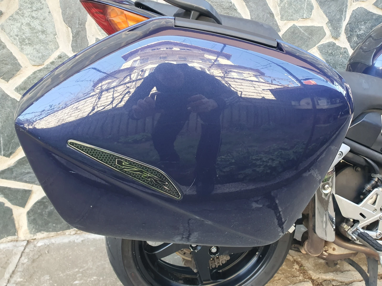 Honda Vfr 800i 2-куфара, снимка 12 - Мотоциклети и мототехника - 49370794