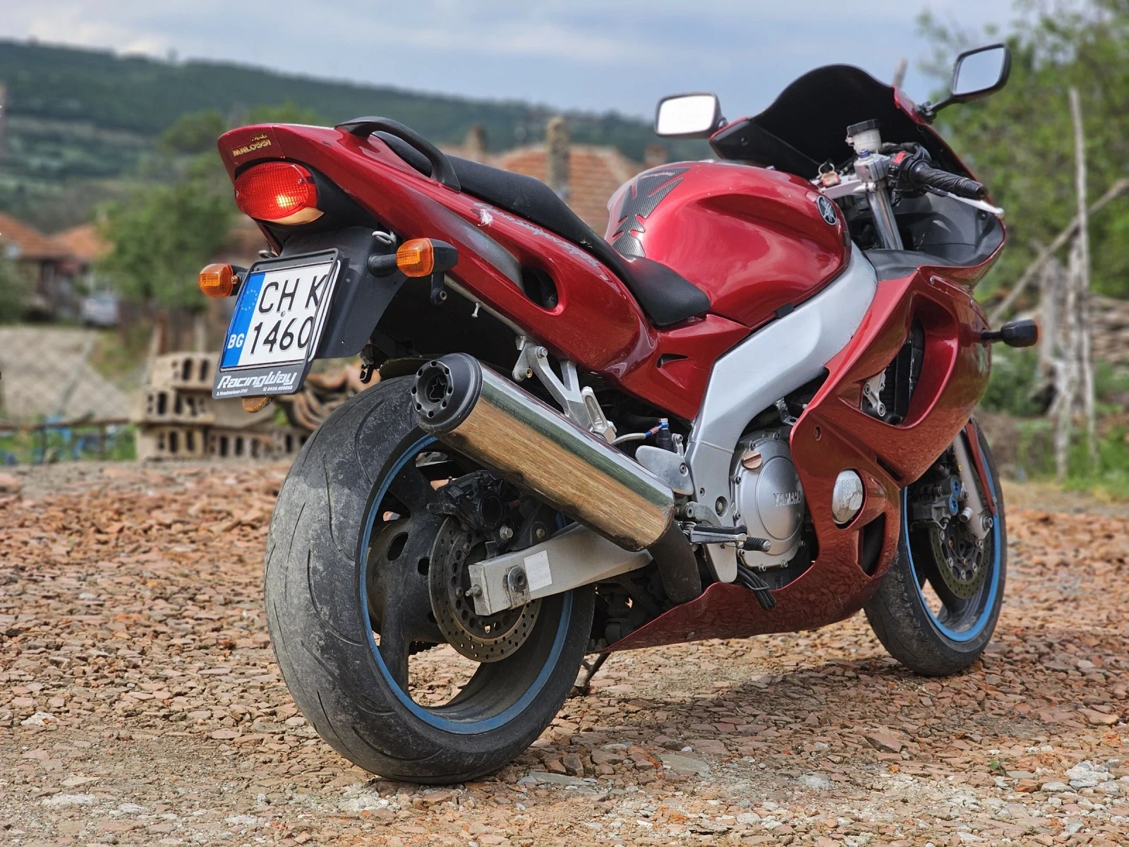 Yamaha Yzf 600 кубика - изображение 4