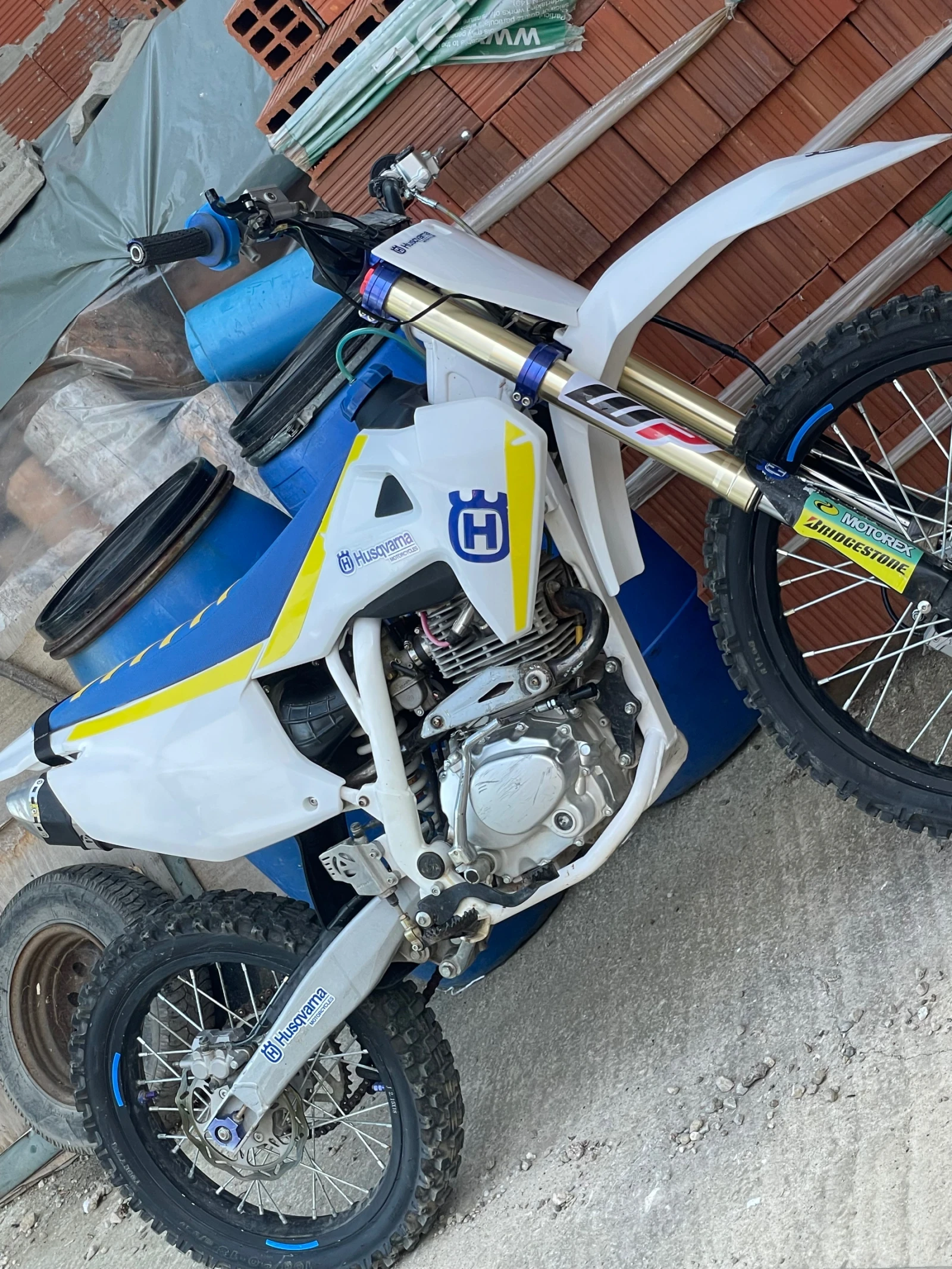 Други Друг UpBeat 250cc със визия на Husqvarna, снимка 2 - Мотоциклети и мототехника - 55334264