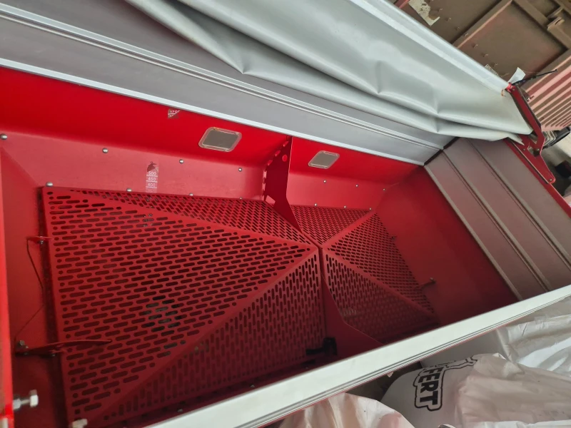 Торачка Kverneland TL, снимка 7 - Селскостопанска техника - 52485302