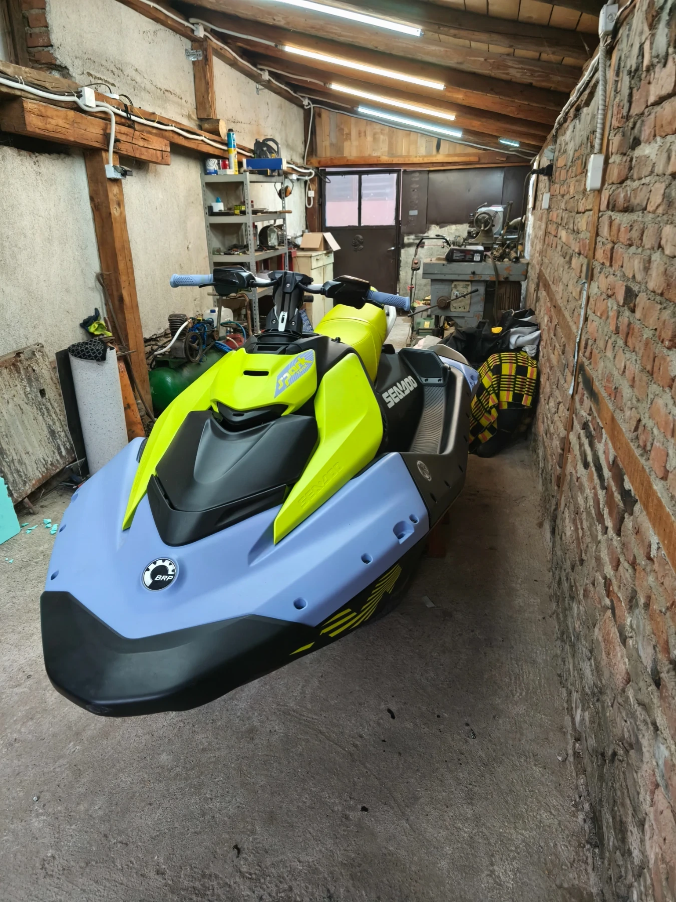 Джет Bombardier Sea Doo Spark trixx 3up , снимка 2 - Воден транспорт - 55346640