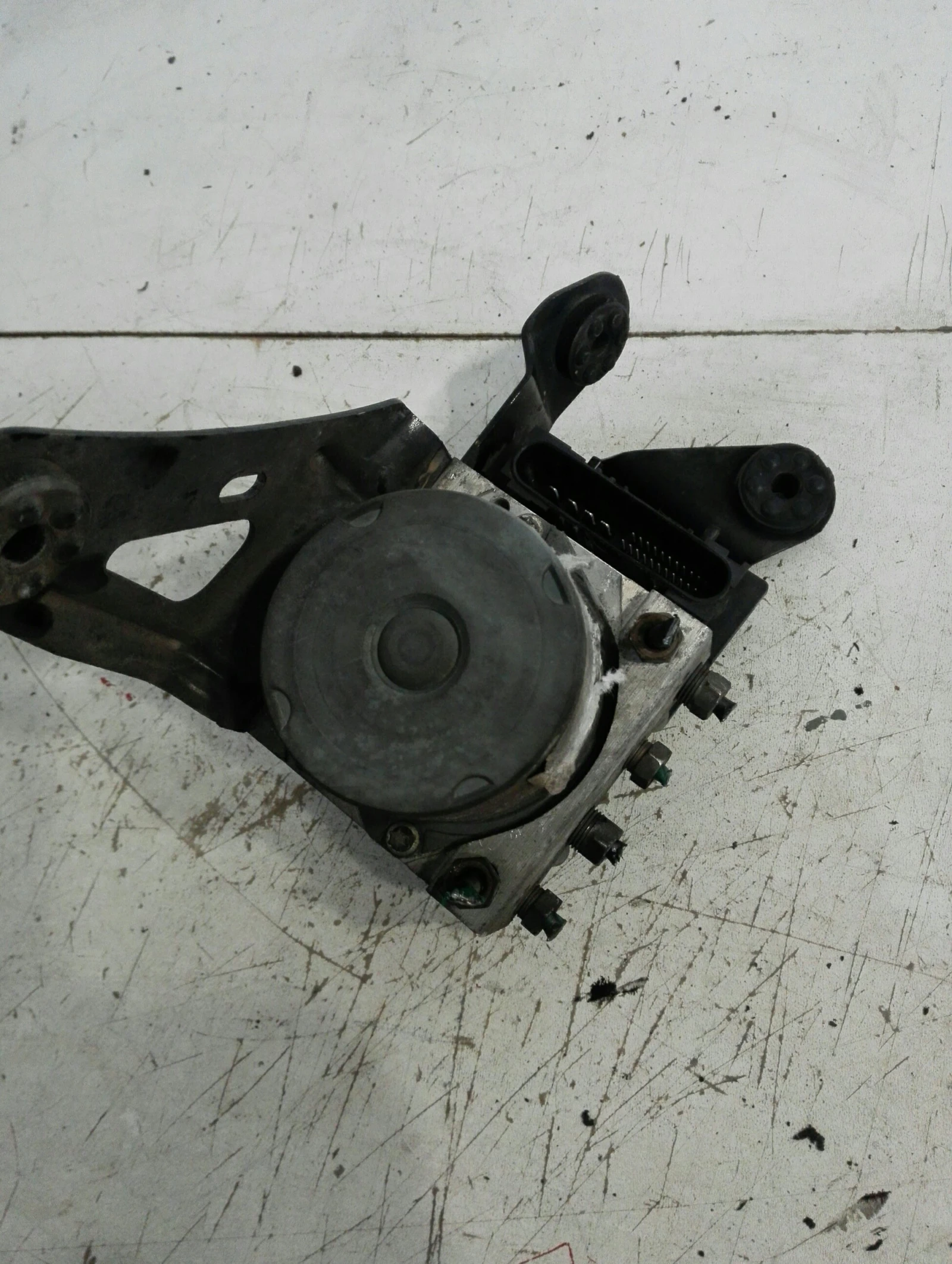 ��� ���� ����� 1.9��� ������ | Mobile.bg � ����������� 1