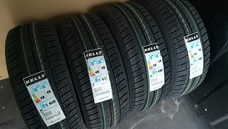 Гуми Летни 225/55R16, снимка 2 - Гуми и джанти - 25464303