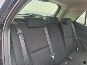 Toyota Auris, снимка 9